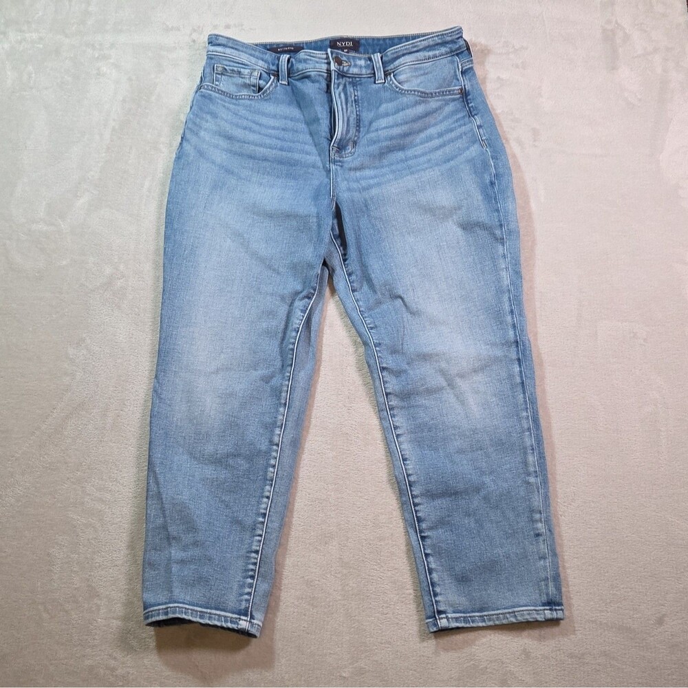 NYDJ Boyfriend Jeans Womens 8P Blue Valle Lift Tuck High Rise Denim EUC